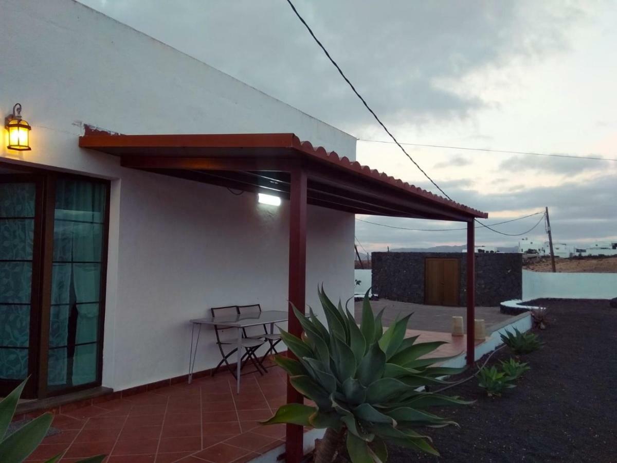 Casa El Gallo Teguise  Luaran gambar