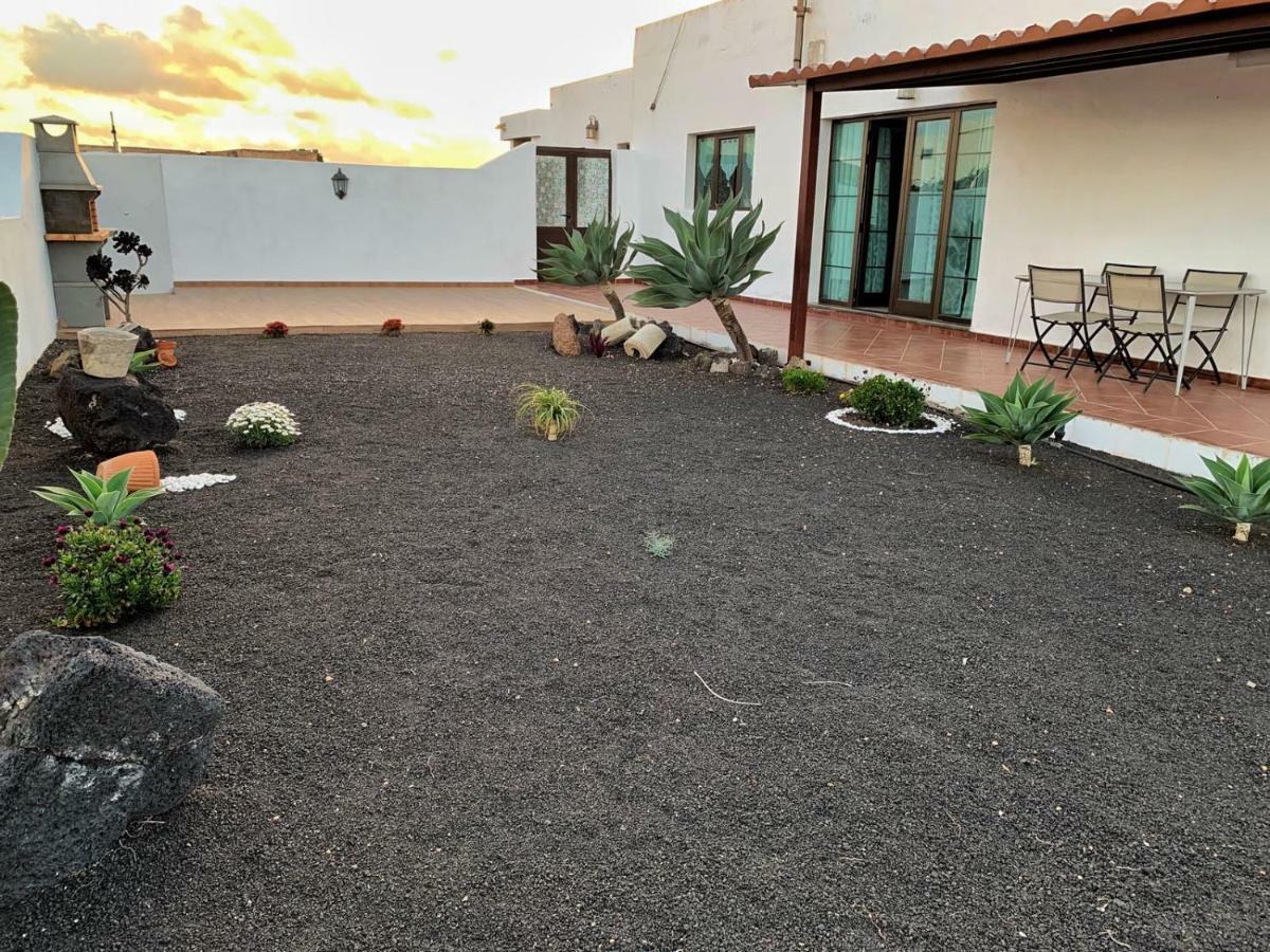 Casa El Gallo Teguise  Luaran gambar